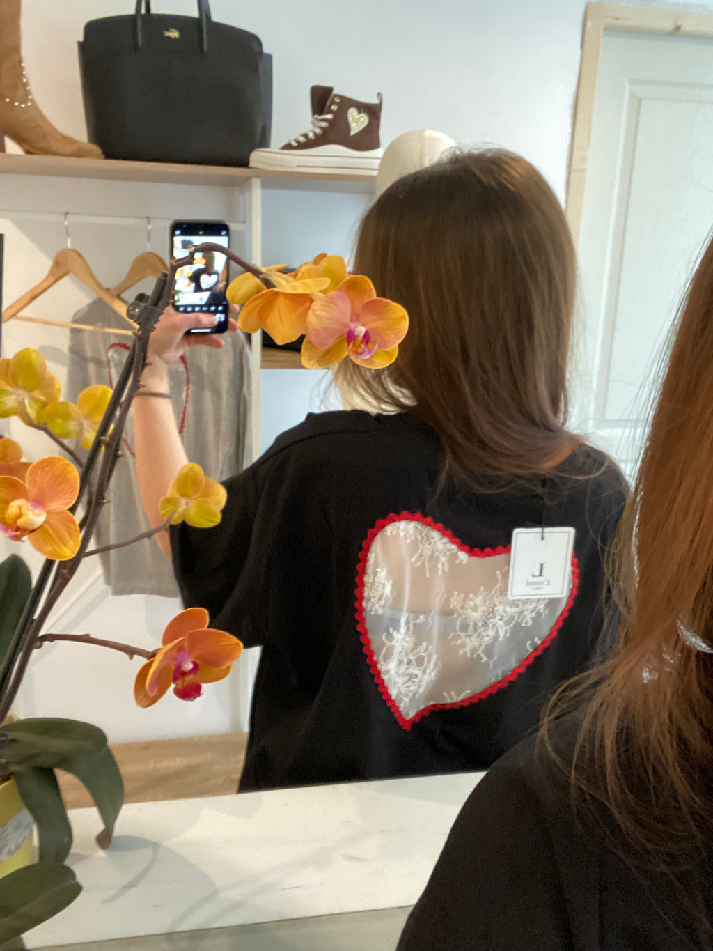 T-shirt dos "cœur dentelle" NOIR