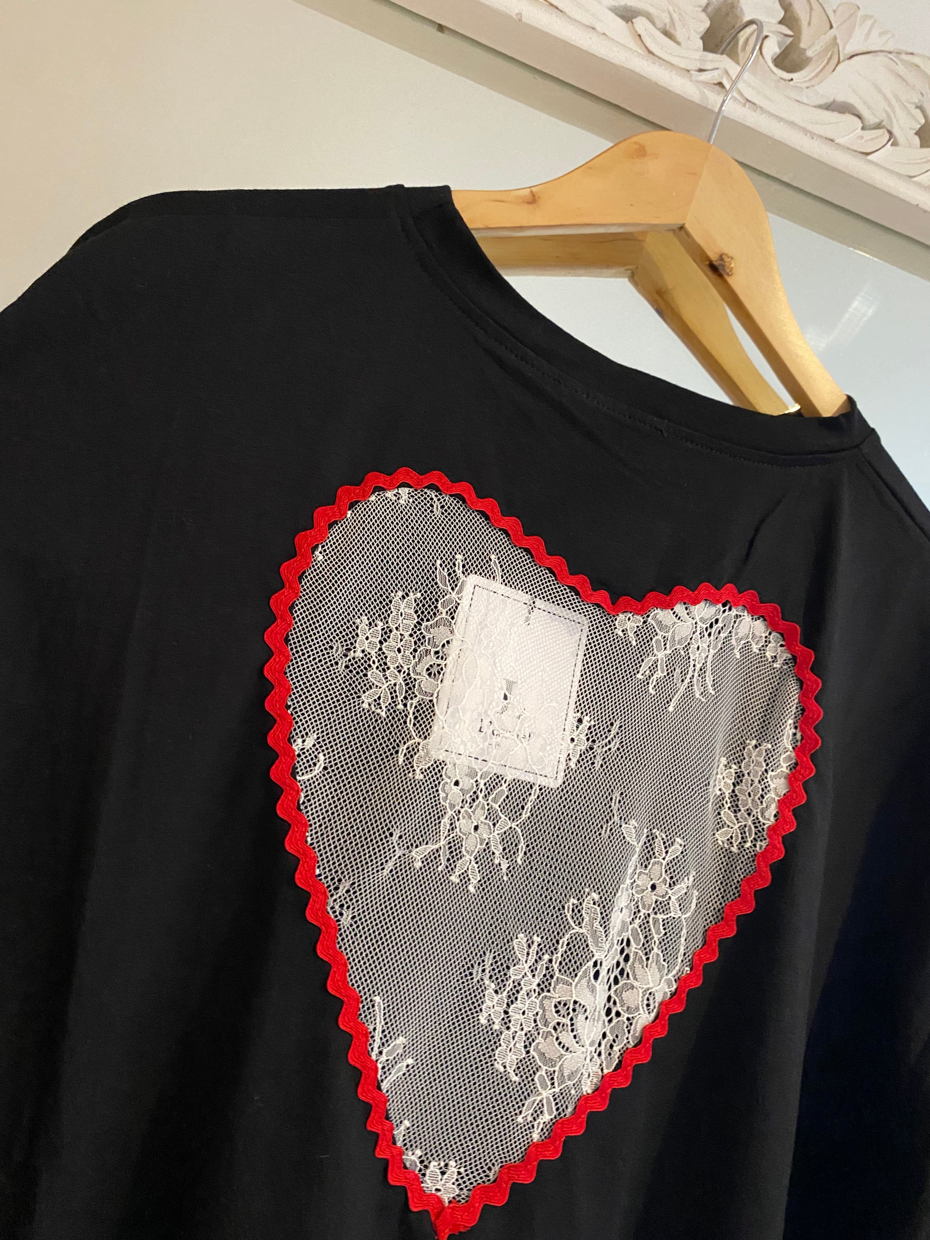T-shirt dos "cœur dentelle" NOIR